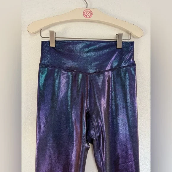 Buff Bunny High Rise Holographic Rebel Leggings Purple Blue Size Medium - Picture 7 of 12